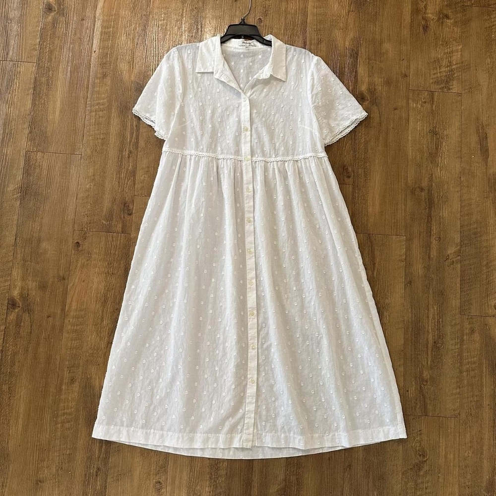 Elegant White Button-Down Dress
